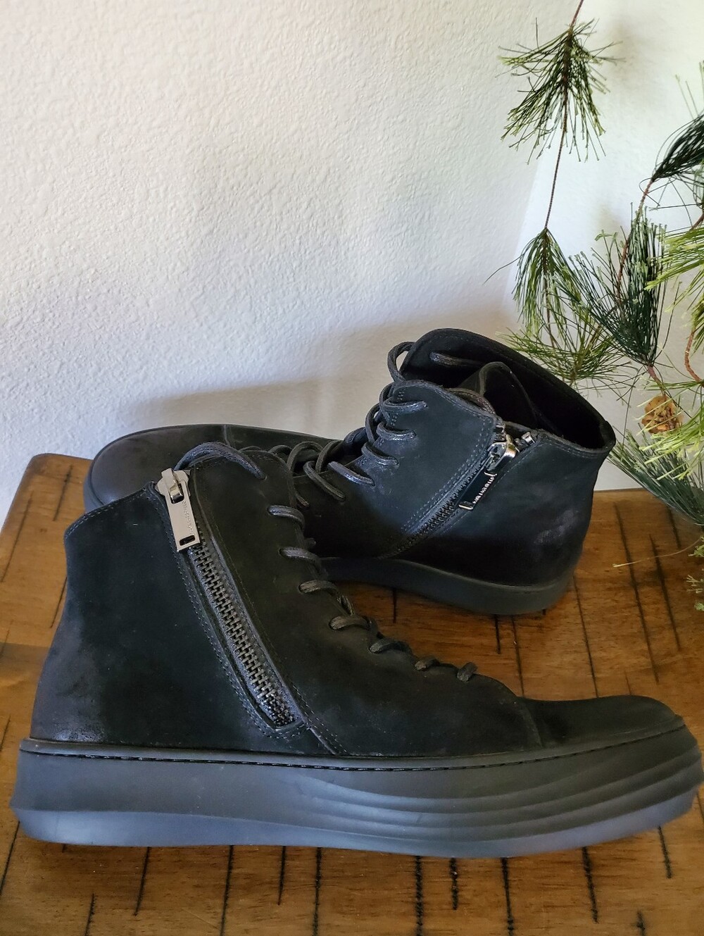 Karl Lagerfeld Paris Black Suede Nubuck Leather High Top Zipper Sneakers - Picture 12 of 14